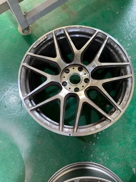 벤츠G63AMG - 분당지바겐휠복원, G63순정휠복원, 지바겐휠수리, 언리얼자동차외형복원(대장동/운중동/백현동/삼평동/판교) / 분당구 서현동