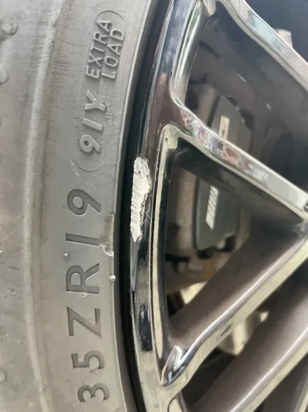 벤츠 A45 AMG - 휠수리, 휠복원전문점, 언리얼자동차외형복원(대장동/운중동/백현동/삼평동/판교) / 분당구 서현동