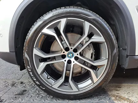 BMW X5 45e - 순정휠복원, 휠수리전문점, 자동차휠수리, 언리얼자동차외형복원(이매동/서현동/분당동/수내동/정자동) / 분당구 서현동