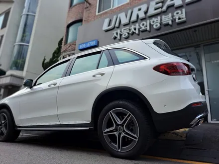 벤츠 GLC300e - 휠수리, 순정휠복원, 휠복원전문점, 언리얼자동차외형복원(대장동/운중동/백현동/삼평동/판교) / 분당구 서현동