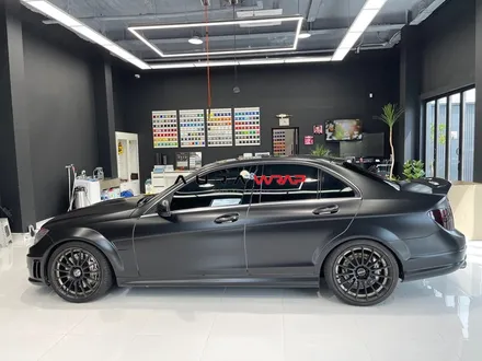 벤츠C63 AMG 부분 재시공 랩핑은 전문점에서 아우라랩 확실하네요. / 천안 신부동
