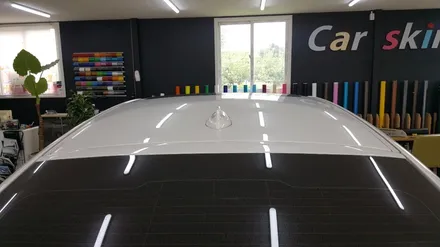 화성랩핑 평택자동차랩핑 전문샵 커스텀엠 : BMW X6 루프스킨 시공으로 멋에 멋을 살리다! / 평택 도일동