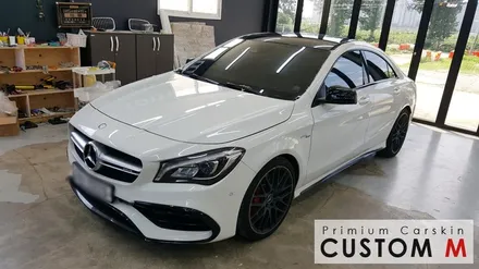 당진랩핑 평택카스킨샵 커스텀엠 : 벤츠CLA 45AMG 루프스킨 블랙유광으로 뽀인뜨~! / 평택 도일동