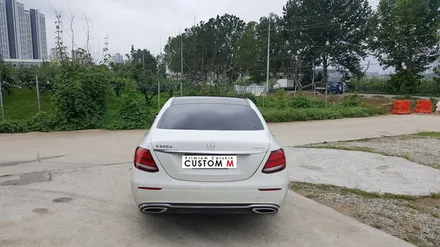 당진자동차랩핑 전문 커스텀엠 : 벤츠 E220d 루프스킨 찐~~하게 한번 가실까요?? / 평택 도일동