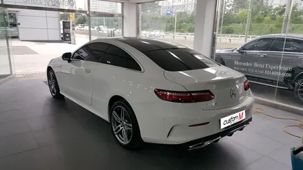 평택 천안자동차랩핑 전문 커스텀엠 :  벤츠E220D AMG쿠페 루프스킨 특별 출장 시공!!! / 평택 도일동
