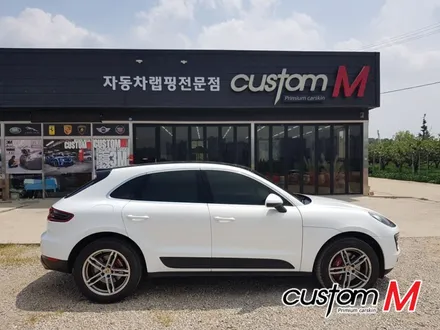 (커스텀엠)(평택랩핑)포르쉐 마칸 전체랩핑, 캘리퍼도색, 실내 엠비언트작업으로 완벽한 내 차로 다시 태어나다 / 평택 도일동