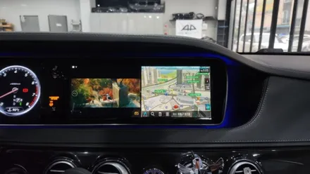 W222 벤츠S클래스 QROI-X 안드로이드셋탑(AUX,리어모니터연동) / 수원 영통구 원천동
