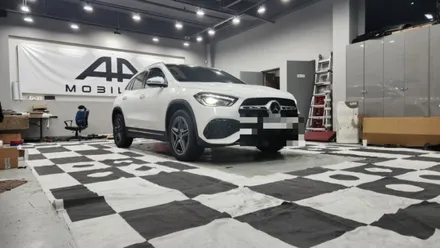 벤츠 GLA 3D 어라운드뷰와 파인뷰 LXQ600 블랙박스 / 수원 영통구 원천동