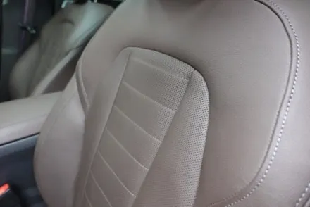 BMW i4 유리막코팅, 가죽코팅 도장면 관리, 시트 관리 방법 공유 / 남동구 고잔동