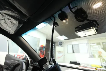 [인천신차패키지]코란도신차패키지, 레인보우 V90, 아이나비 QXD5000, 보조배터리 에코파워팩 S10, 티타늄코팅 / 남동구 고잔동