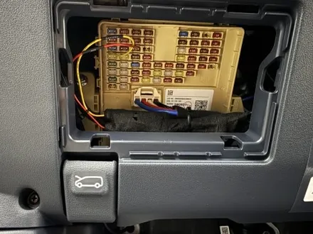 인천 PV5 오픈베드 신차패키지 썬팅 생고뱅 파노라마 럭스 R 틴팅 농도 생활보호PPF 아이나비 Z9900 블랙박스 장착 / 남동구 고잔동
