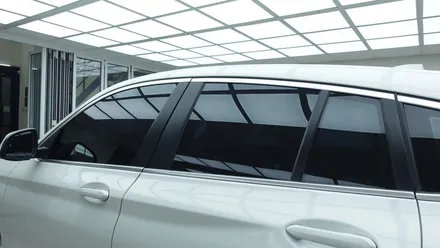 BMW X4, 감성과 기능을 동시에 잡는 썬팅 / 남동구 고잔동