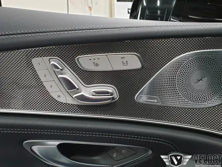 벤츠 CLS300d 순정 통풍시트 시공으로 여름을 위한 필수 레트로핏 작업 완료!