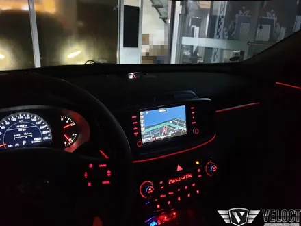 더뉴쏘렌토 전동센터스피커와 RGB 엠비언트로 최고 조합 완성
