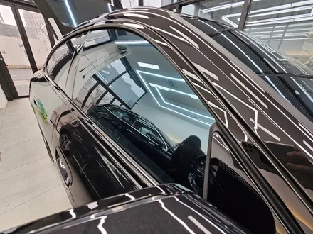 BMW i4  글라스틴트레이니블루 / 인천 연수구 송도동