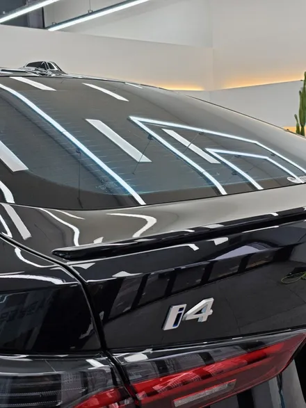 BMW i4  글라스틴트레이니블루 / 인천 연수구 송도동