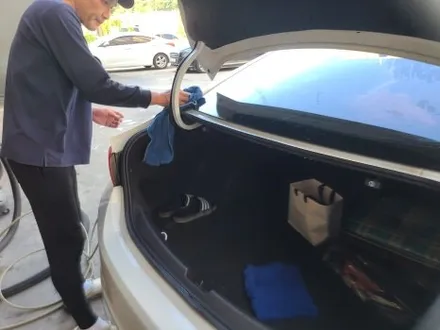 마산동 손세차장 처리못하고 운양동손세차장으로 방문하신 차량 / 경기 김포
