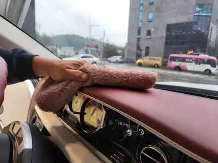 럭셔리 자동차의 끝판왕 운양동 손세차장에 나타나다 / 경기 김포
