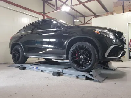 벤츠 AMG GLE63S 21인치 유광블랙 도색작업 입니다 / 청주시 서원구