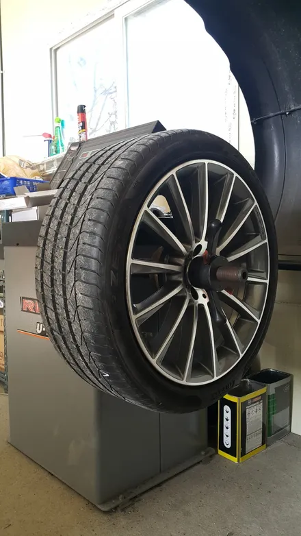 벤츠 S350d 순정20인치 다이아몬드커팅 복원작업 입니다 / 청주시 서원구
