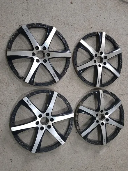 FORGED CLR 20인치 유광블랙 도색작업 입니다 / 청주시 서원구