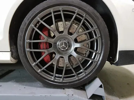 벤츠 AMG CLS63S 19인치 고스트크롬 도색작업 입니다 / 청주시 서원구