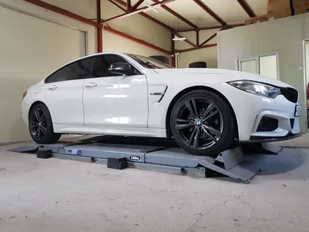 BMW 420i M4 19인치 고스트크롬 도색작업 입니다 / 청주시 서원구