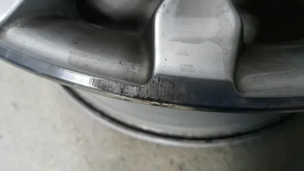 아우디 A8L 50TDI 순정19인치 실버도색 작업입니다 / 청주시 서원구