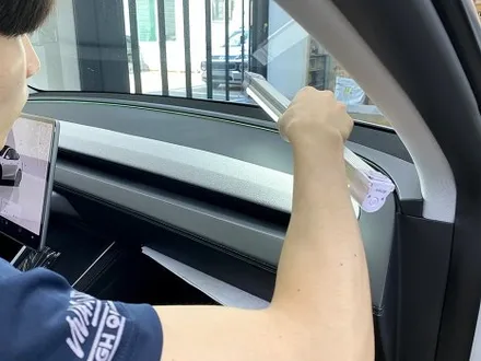 부산 썬팅 테슬라 모델Y 신차패키지 한방에 작업 다 끝냅니다 / 부산 진구 양정동