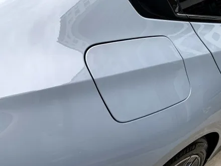 부산 후퍼옵틱 BMW 5시리즈와 프나세가 만나면 이런 색감이에요 / 부산 진구 양정동