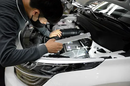 기아 소형SUV 셀토스, 레인보우 I90으로 가성비 있게 / 부산 진구