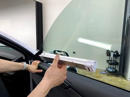 부산 테슬라 모델Y 주니퍼 신차 썬팅하면서 같이하면 좋은 작업들! / 부산 진구 양정동