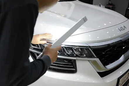 기아 소형SUV 셀토스, 레인보우 I90으로 가성비 있게 / 부산 진구