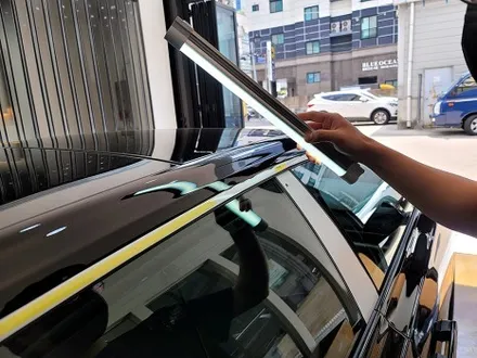 부산썬팅  매력적인 반사필름 레인보우V90  시공기 / 부산 진구