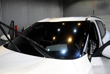 기아 소형SUV 셀토스, 레인보우 I90으로 가성비 있게 / 부산 진구
