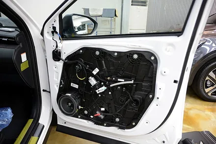 투싼 NX4 신차패키지, 부산 레이노S9 썬팅 시공 / 부산 진구