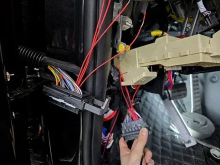 감성과 실용성을 동시에! 카니발 KA4 페이스리프트 엠비언트 / 부산 진구 양정동