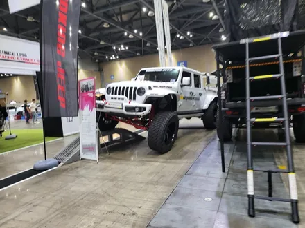 2022오토살롱위크 AUTOSALON WEEK 사진200장찍었네요 !! 구석구석 탐방후기 오늘의카 / 우파 벤츠CLS / 코더스엠비언트도 보고 왔습니다. / 서울 중랑구