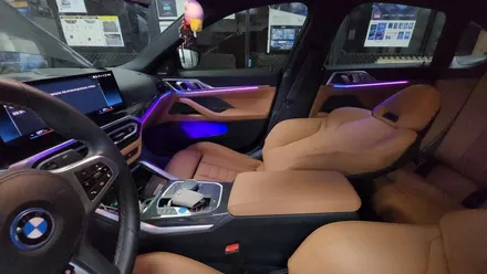 BMW 335i M50 무빙엠비언트로 핫해지는 실내분위기 너무 예쁘네요~! / 서울 중랑구