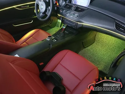 BMW  Z4 코더스엠비언트시공으로 드라이브할때 분위기UP!감성UP !!고퀄리티작업으로 만나보시죠 ^^ / 서울 중랑구