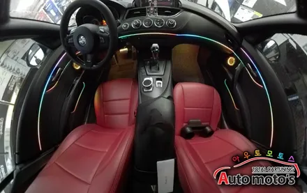 BMW  Z4 코더스엠비언트시공으로 드라이브할때 분위기UP!감성UP !!고퀄리티작업으로 만나보시죠 ^^ / 서울 중랑구