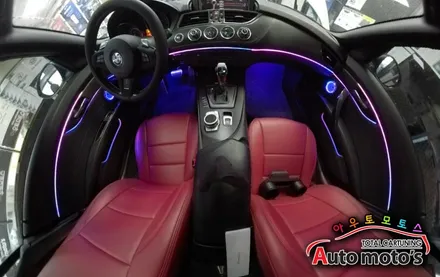 BMW  Z4 코더스엠비언트시공으로 드라이브할때 분위기UP!감성UP !!고퀄리티작업으로 만나보시죠 ^^ / 서울 중랑구