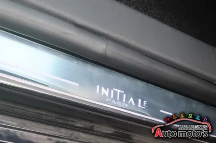 SM6이니셜파리 키킹플레이트 [LED도어스커프] 로 내차가 더욱더 돋보이는 튜닝 !! 너무 예쁩니다 ^^§§서울자동차튜닝 아우토모토스 §§ / 서울 중랑구