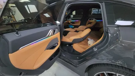 BMW 335i M50 무빙엠비언트로 핫해지는 실내분위기 너무 예쁘네요~! / 서울 중랑구