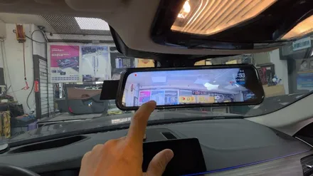 BMW 530e 룸미러 블랙박스 & 보조배터리 장착 / 서울 중랑구