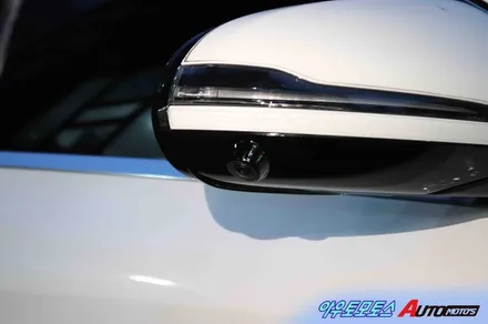 ★자동차튜닝★벤츠 360도 카메라 3D HD 어라운드뷰!!내차를 다양한각도에서 볼수있어 사각지대제로!내차의 안전기능 업그레이드되었어요![서울튜닝 수입차튜닝전문점]§아우토모토스§ / 서울 중랑구
