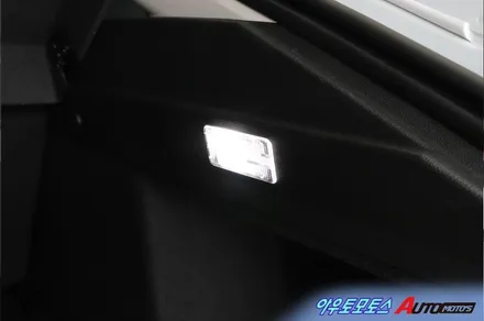 [ XM3 ] 트렁크우측등DIY +트렁크도어등LED 작업으로 이제 야간에도 트렁크내부 환하게 보여서 좋네요!! §§서울자동차튜닝 아우토모토스§§ / 서울 중랑구
