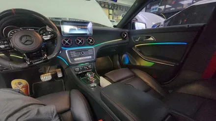 벤츠CLA 45 AMG 코더스 무빙엠비언트 작업으로 드라이브 할맛이나요 !! \