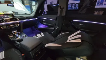 BMW320D 코더스엠비언트 (무빙엠비언트) 로 꾸며진 내차실내 핫합니다 ^^[아우토모토스] / 서울 중랑구