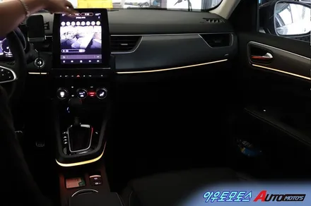 XM3 엠비언트기어박스 & 2열도어 엠비언트활성화 작업 !![순정 엠비언트 무드등_이지링크연동] XM3전문튜닝 아우토모토스 !! / 서울 중랑구